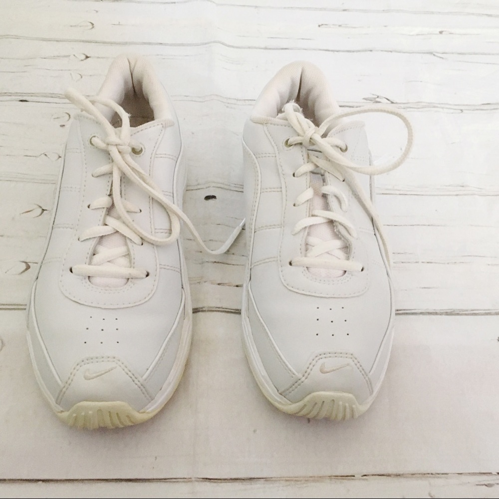 Vintage Nike White Tennis Shoes Sneakers Size 8